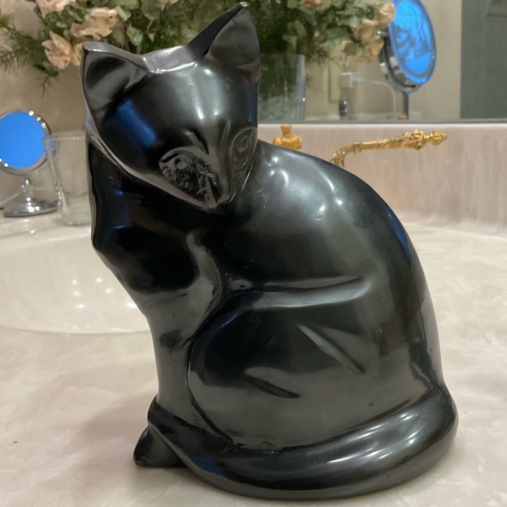 Cat Decor Lot of 4 items, 2 silver and 1 glass photo frames, one black statue - Picture 5 of 11